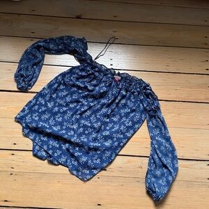 Vince Camuto Blue Floral Blouse